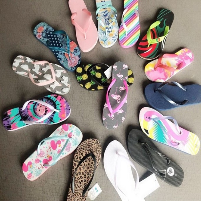 Domestic Miscellaneous Multicolor Angle Flip Flops Anti-slip Couple Night Market Slippers Beach Bathing Leakage Flip Flops