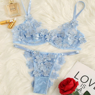 �W�����R�d��Ȥ���bŮʿС���»��ܴ̽��N���W���Ը����؏S��ֱ�N