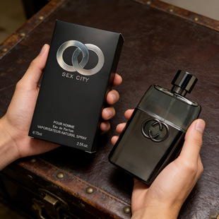 �羳��ɫ�����ʿ��ˮ75ml�־���������ľ�|�{����ζ���T������ˮ