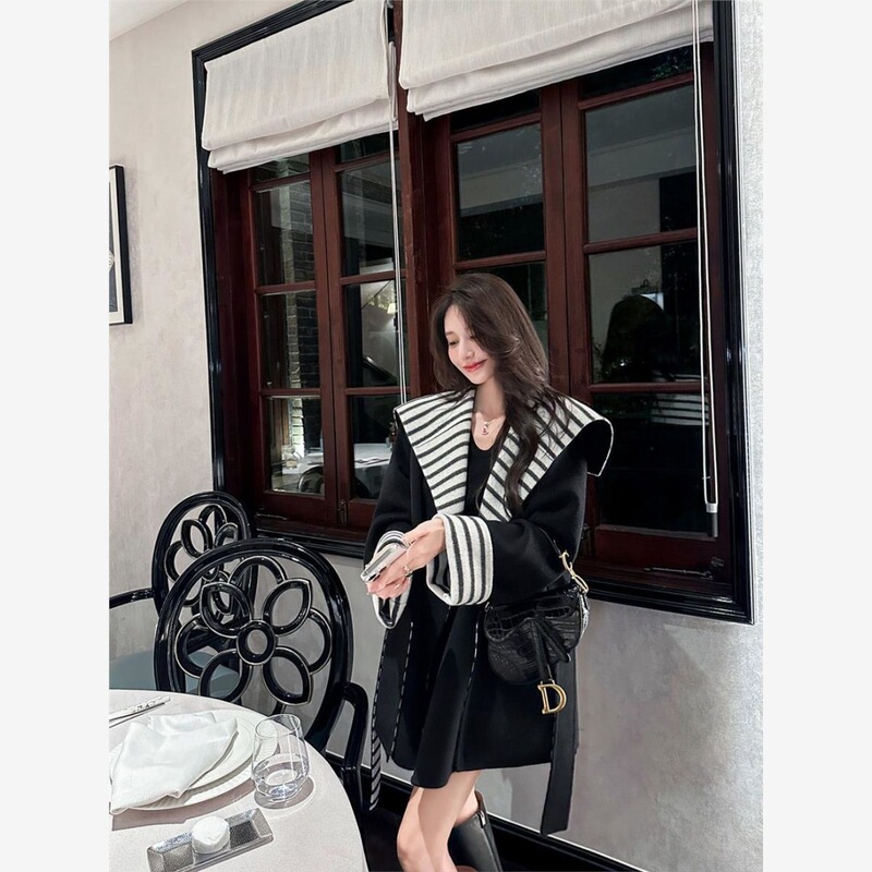 Autumn and Winter New Design Commuter Style Lace-Up Navy Collar Jacket for Women Simple Korean Style Splicing Pure Color Long-Sleeved Windbreaker Autumn and Winter New Design Commuter Style Lace-Up Navy Collar Jacket for Women Simple Korean Style Splicing Pure Color Long-Sleeved Windbreaker