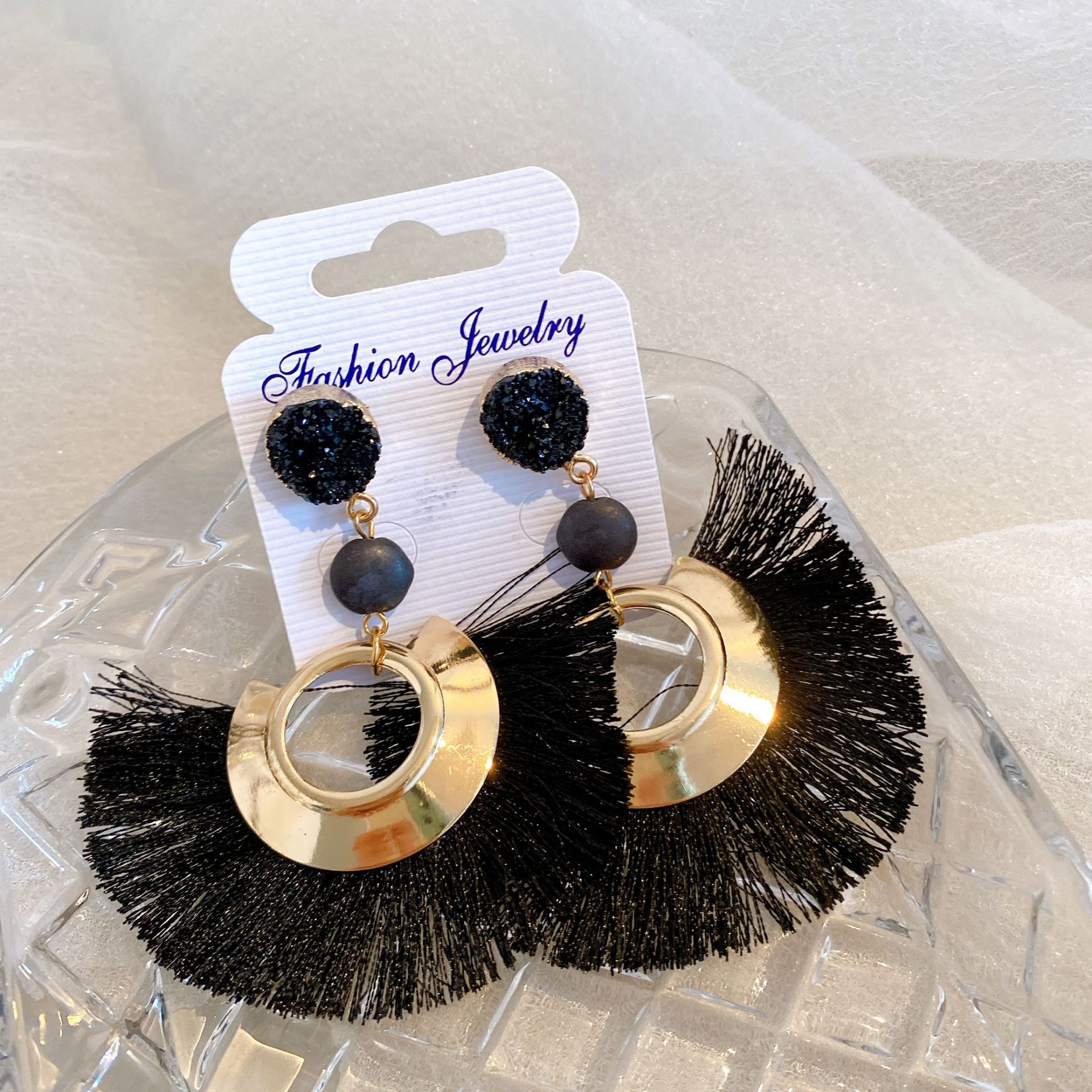 Women's Ethnic Style Sector Tassel Alloy Earrings Metal Diamond Artificial Gemstones Earrings display picture 8