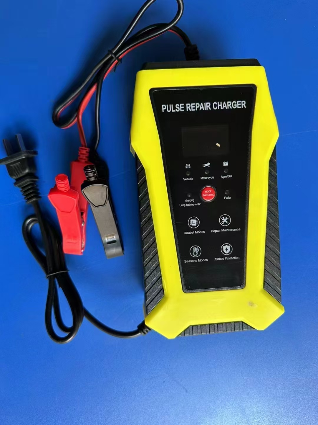 Cargador de 12V Cargador de motocicleta de coche Reparación inteligente Cargador de batería de plomo-ácido