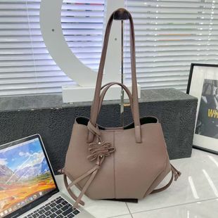 �羳�|�г���2025�ﶬ�¿�С���r����ĸ���������μ�Ҹ�°�Ů��