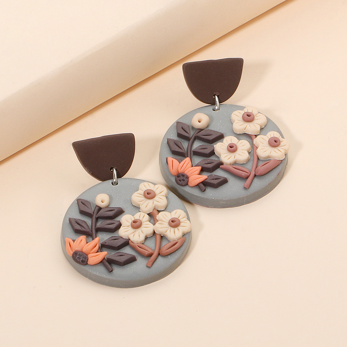 Korea Acrylic Flower Earrings Wholesale display picture 5