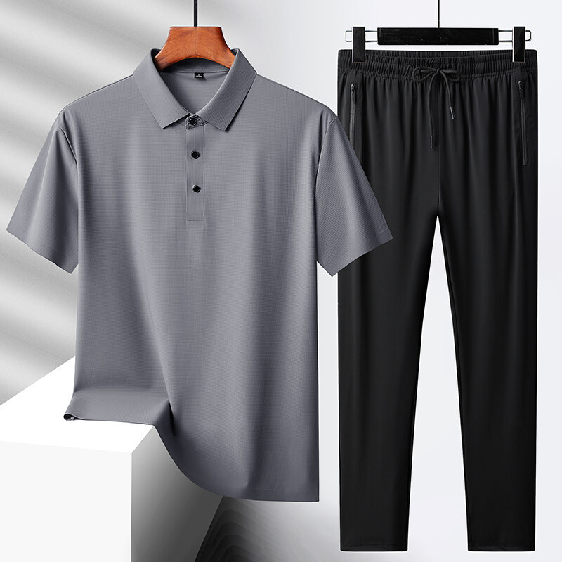 2025 Men's Summer Textured Fine Grid Ice Silk Stretch Seamless Lapel Short Sleeve Polo Shirt Loose Pants Suit 2025 Men's Summer Textured Fine Grid Ice Silk Stretch Seamless Lapel Short Sleeve Polo Shirt Loose Pants Suit
