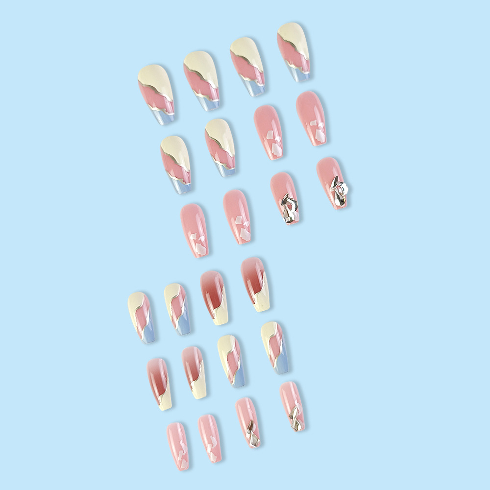 Nueva pieza de uñas de diamantes con sentido de alta calidad, costura de color en contraste, uñas de vestir dulces, uñas postizas desmontables terminadas