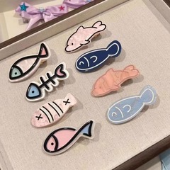 かわいい小魚のヘアピン魚の骨のヘアピンの少女の前髪の端に学生のオリジナルの趣味の小さいクリップを挟みます。