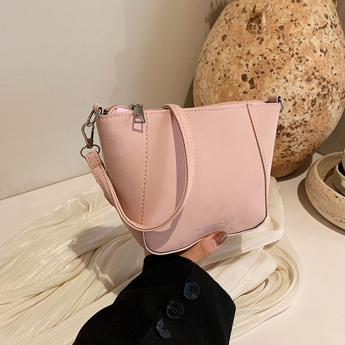 Pure Color Korean Style Trendy Single Shoulder Crossbody Bag for Women Spring Versatile Insta Casual Bucket Bag