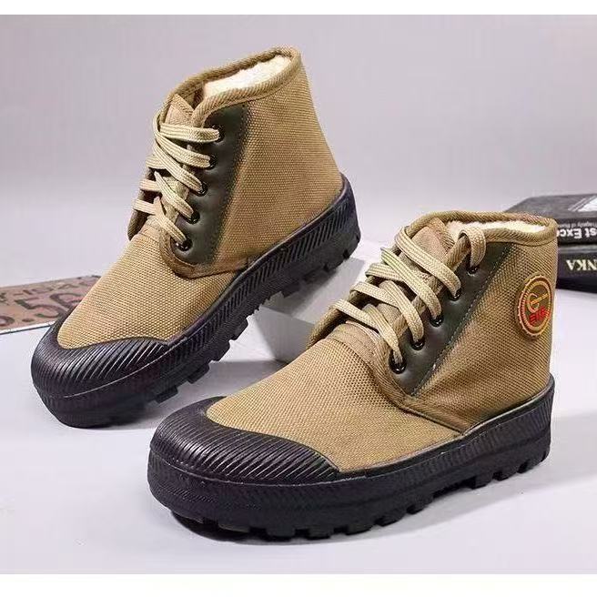 Nuevo invierno de tres zapatos de algodón anti-deslizante, caucho resistente al desgaste y tela gruesa a prueba de frío, zapatos de hombre de protección laboral image 4