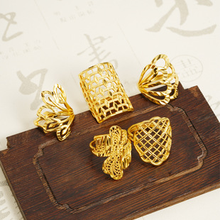 ɳ���ָ�ò���ɫС���߼�Ů�OӋ�_�ڏ͹ŷ��S���x�������Ʒ���l