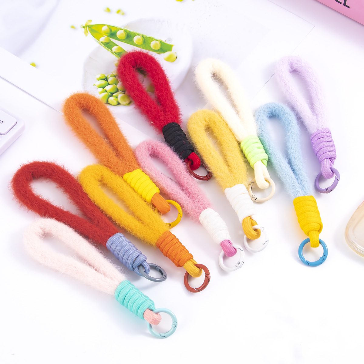Cute and Fresh Plush Phone Short Lanyard Plush Water Bottle Doll Keychain Accessory Decoration