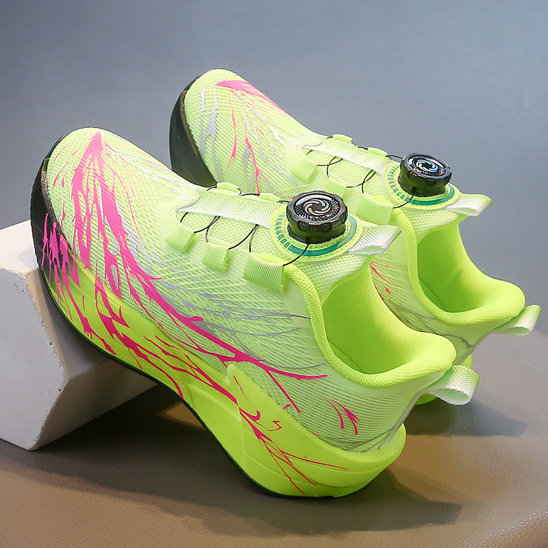 Zapatos infantiles otoño 2025 nuevo estilo de moda para niños y niñas zapatos deportivos de malla transpirable antideslizante zapatos de trotar ligeros