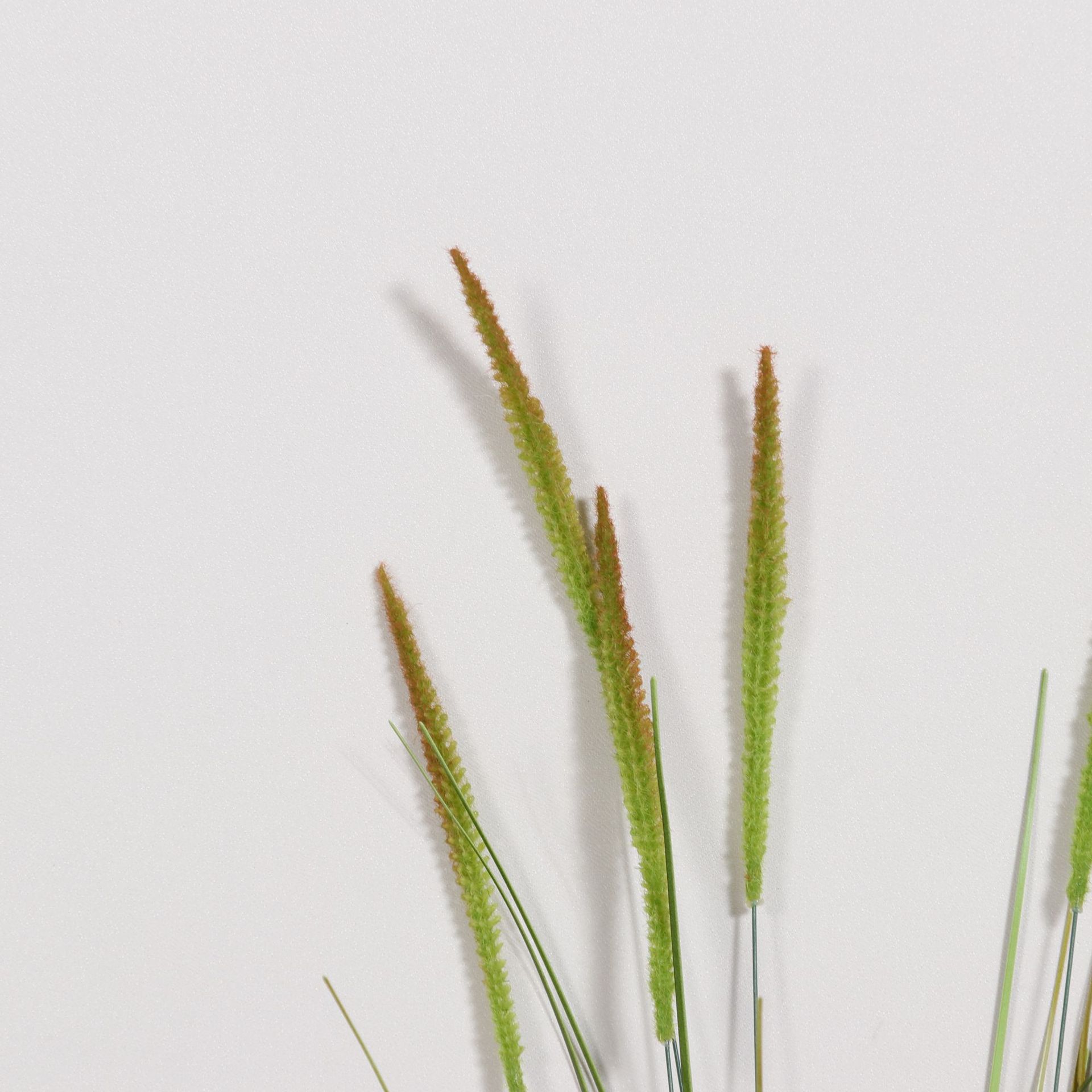 Reed de simulación de estilo nórdico, una sola rama, verde otoñal, cola de cachorro, decoración de interiores, decoración de arreglos florales para el hogar, césped falso, plantación verde falsa