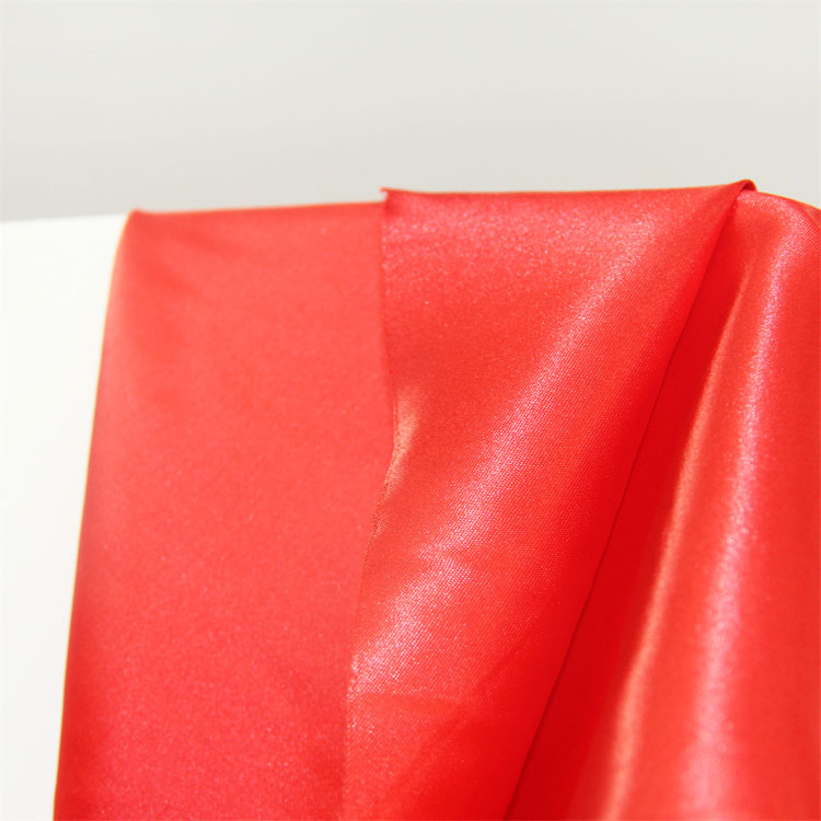 Tejido de poliéster de 90 - 95 gsm Tejido estriado de poliéster 100% para decoración doméstica, boda y DIY