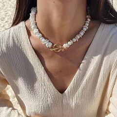 ループショップピンクと白のシェルネックレスホリデーシリーズオリジナルニッチビーズデザインシンプルな気質ジュエリー