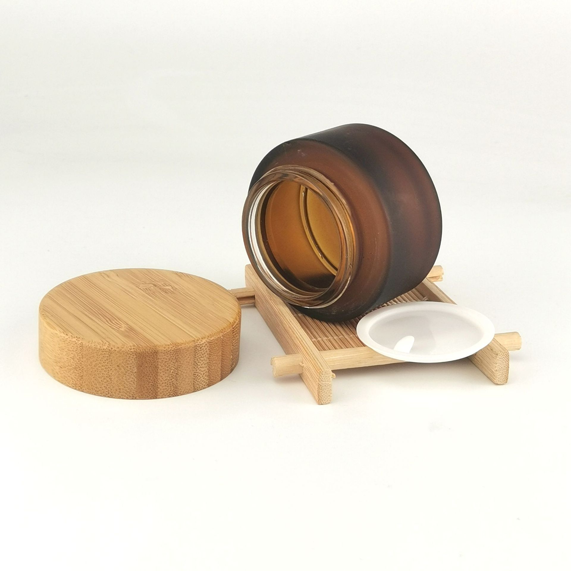 15G D47-38 tooth; Tea color sand bottle+bamboo lid; commonly speaking glass