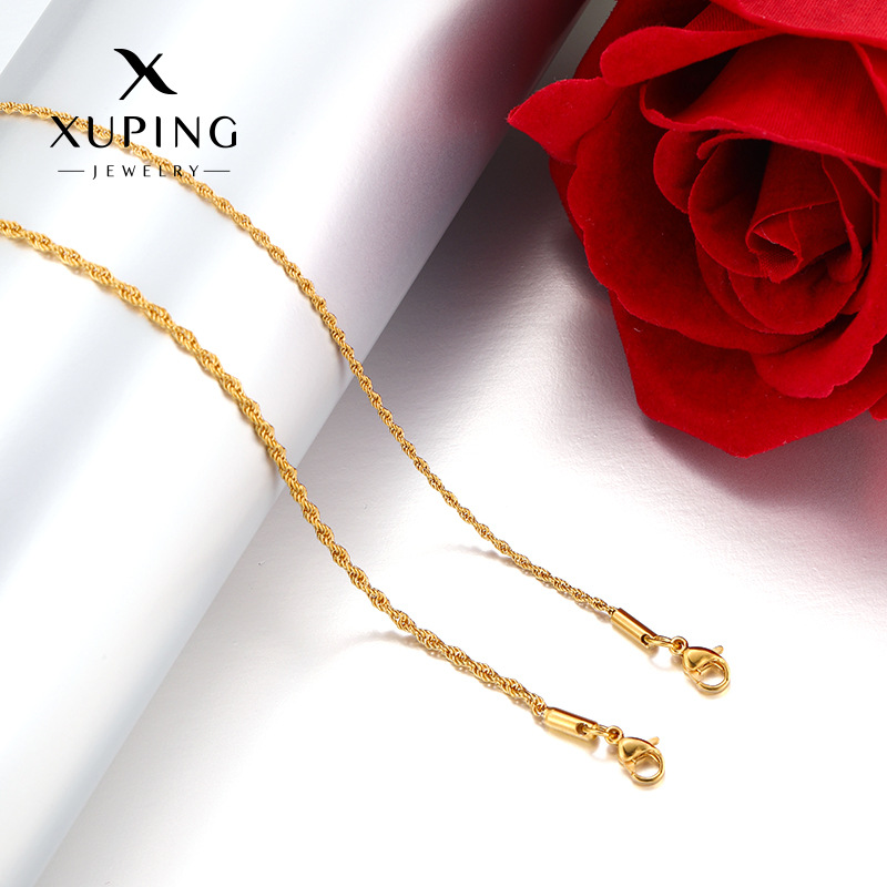 Xuping estilo simple de acero inoxidable ganchos de langosta cadena de torsión imitación de oro ligero de lujo cadenas de calidad collares transfronterizos