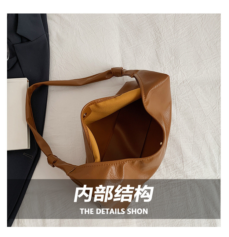 Large-capacity commuter bag for women, 2024 new style, fashionable and retro single-shoulder bag, casual and versatile, underarm tote soft leather bag undefined