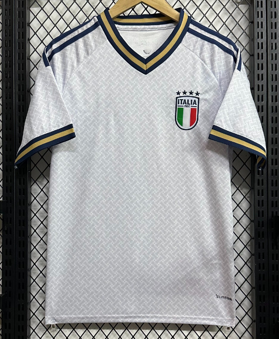Una pieza de camiseta 2425 equipo nacional México Italia Brasil España Portugal uniforme de fútbol bordado