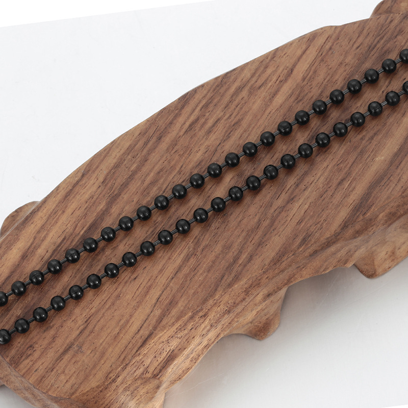 Xuping pistola de acero inoxidable cadena de esferas negras estilo simple sin género personalidad collar collar collar al por mayor mujeres