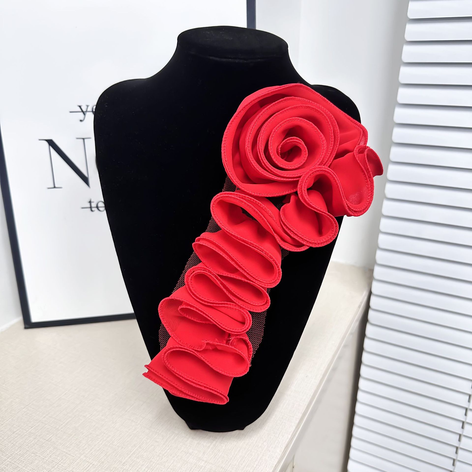 Accesorios decorativos de encaje grande ondulado plegado flor tela tela tela de tela de mujer diy accesorios hechos a mano flor decorativa