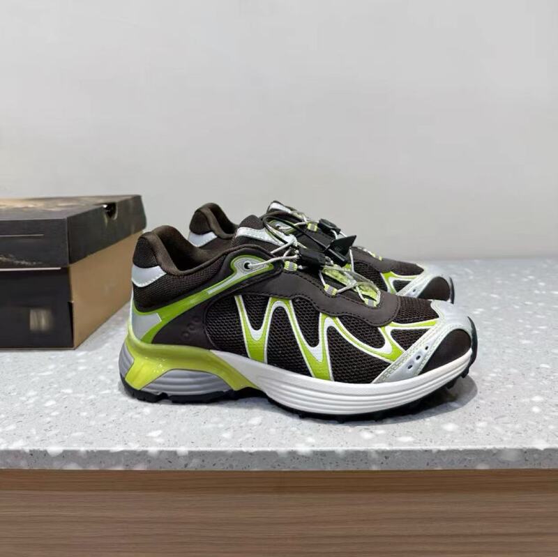 Sandyりょうx SalomonサロモンXT-WHISPERレトロシルバーランニングシューズ478463|undefined