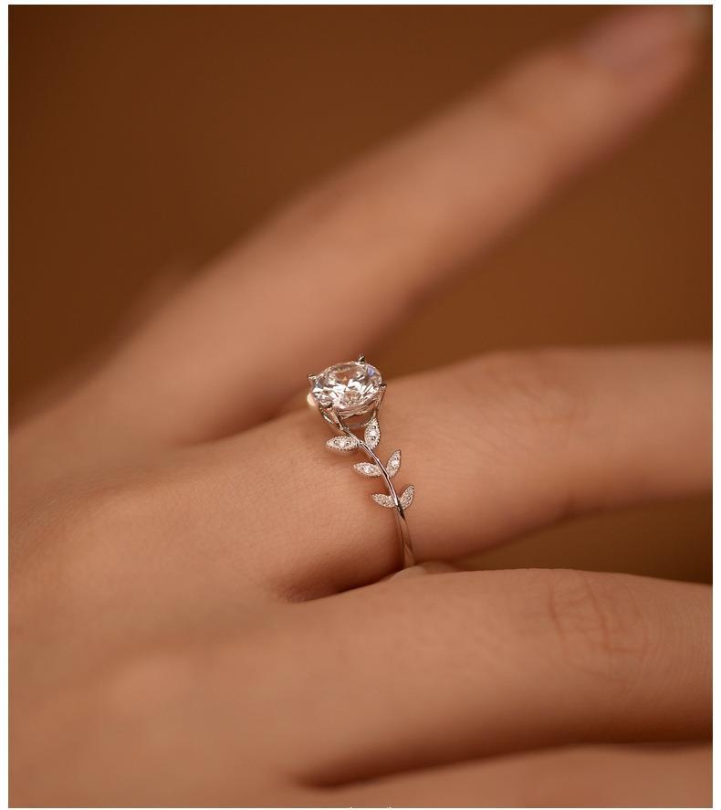 GRA Certificate Certification 9, Adjustable Ring Size 0.5ct 1.0ct 925 Sterling Silver Moissanite High Carbon Diamond Leaf Rings Moissanite Rings GRA Certificate