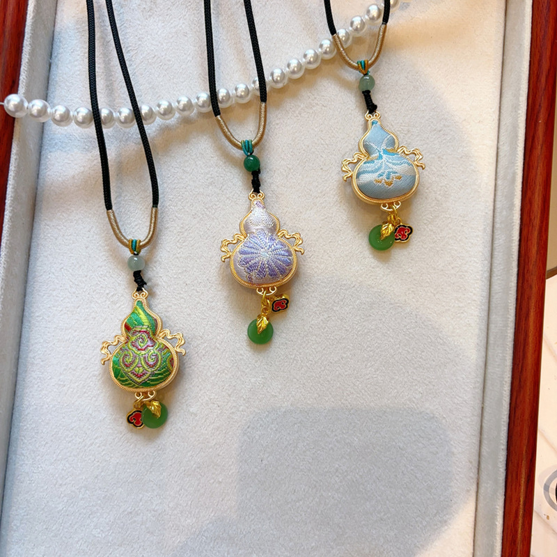 【成品】纯手工双面葫芦挂坠非遗宋锦真丝项链百搭小众高级感配饰|undefined