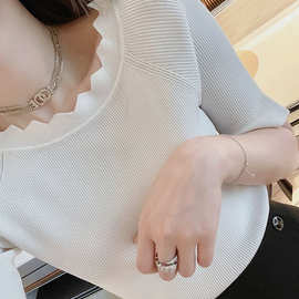 2021夏季新品 大众气质款 小一字领可2穿 亲肤柔软冰丝针织短袖女
