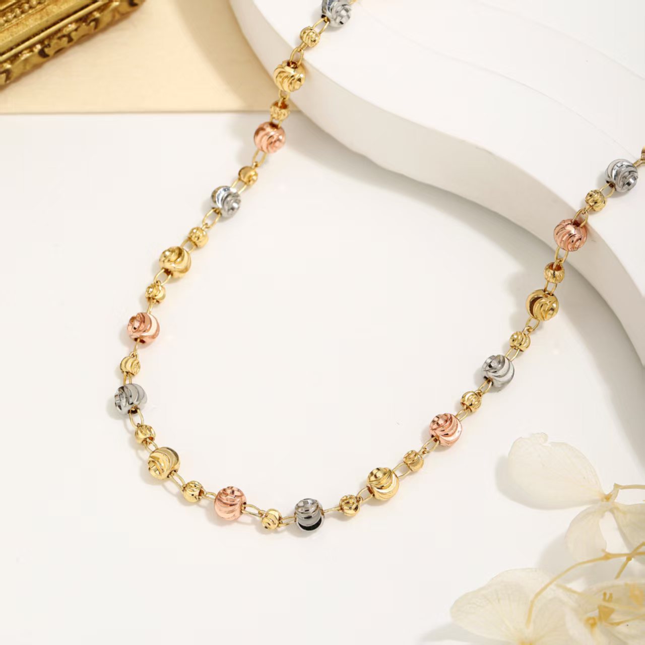 La moda transfronteriza collar de cuentas pulsera conjunto de nicho sensación de diseño ligero lujo collar de cuentas joyería de clavícula al por mayor image 4