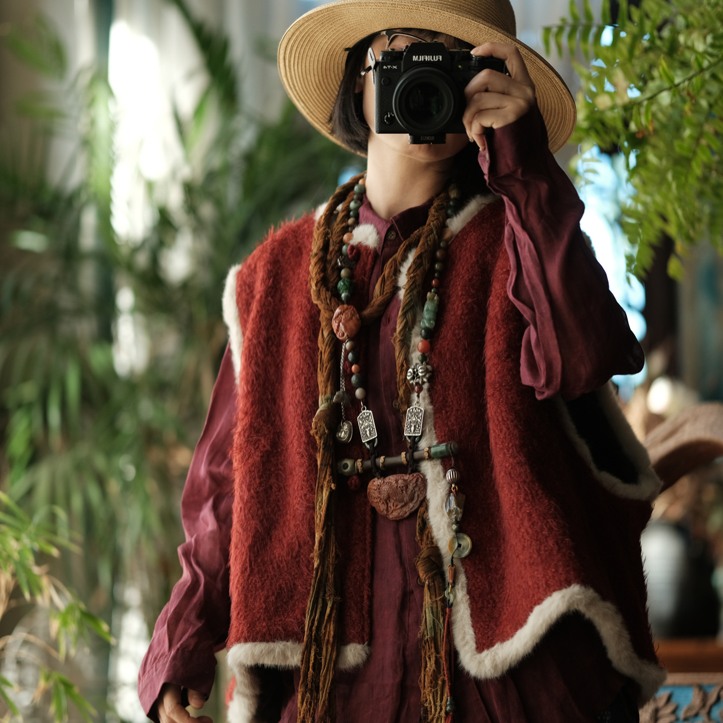 落古泥轻定制文艺复古毛毛夹棉马夹背心棉衣棉服女2342羊毛呢红