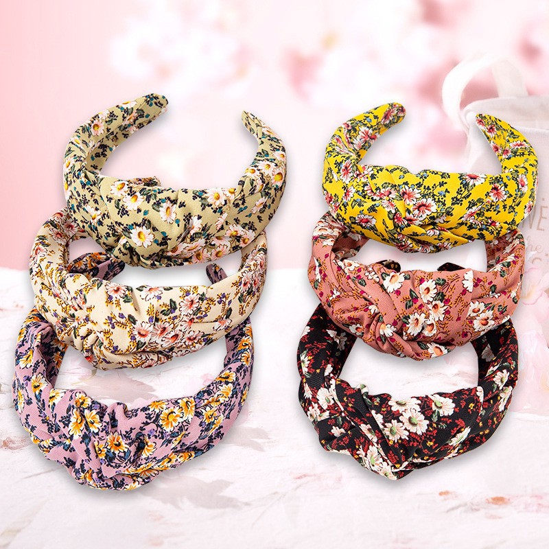 Women's Vintage Style Flower Cloth Hair Band display picture 1