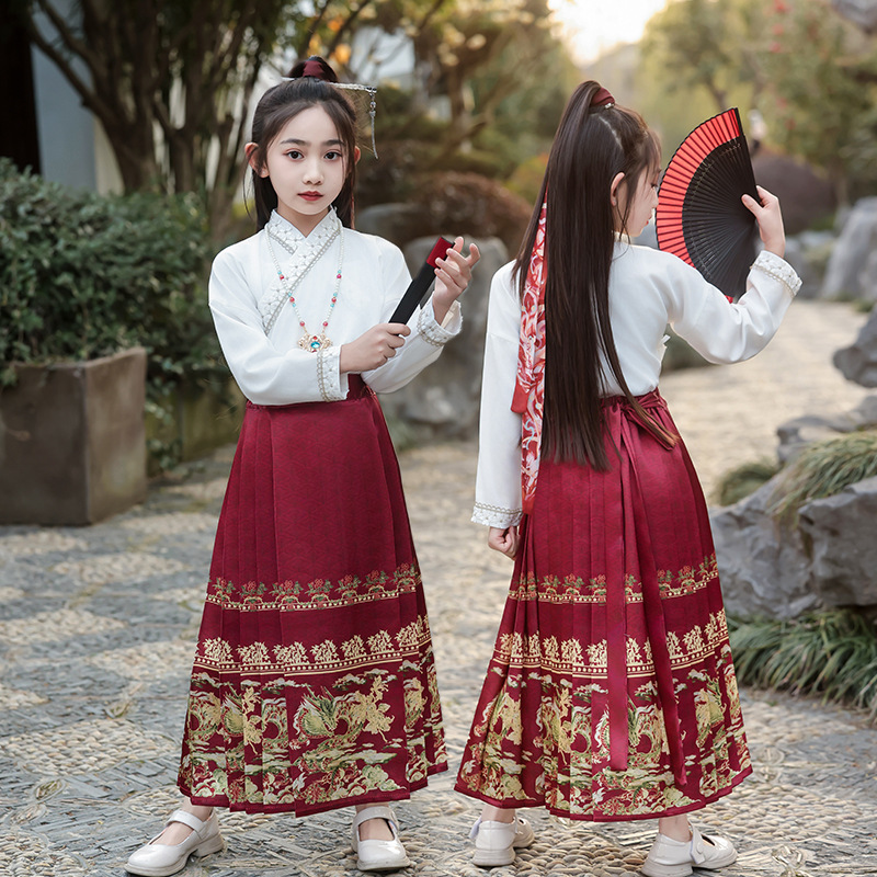 2024 New Chinese Style Girls' Ancient Suit Horse-faced Skirt suit Little Girl's Antique Hanfu Skirt Spring and Autumn Ming suit