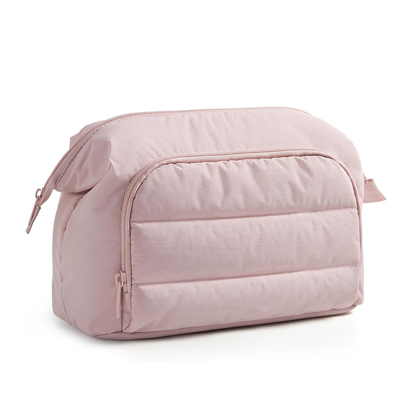 Large Capacity Fluffy Makeup Bag Lightweight Travel Cosmetic Case_voghion.com