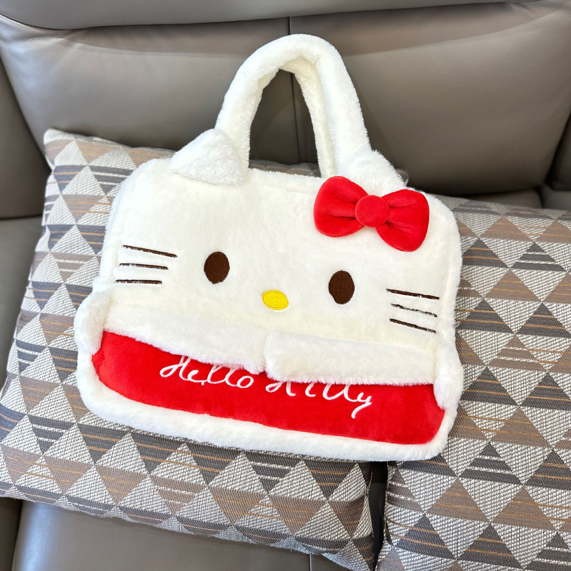 08KT 고양이 (13.5- 14.5inch )
