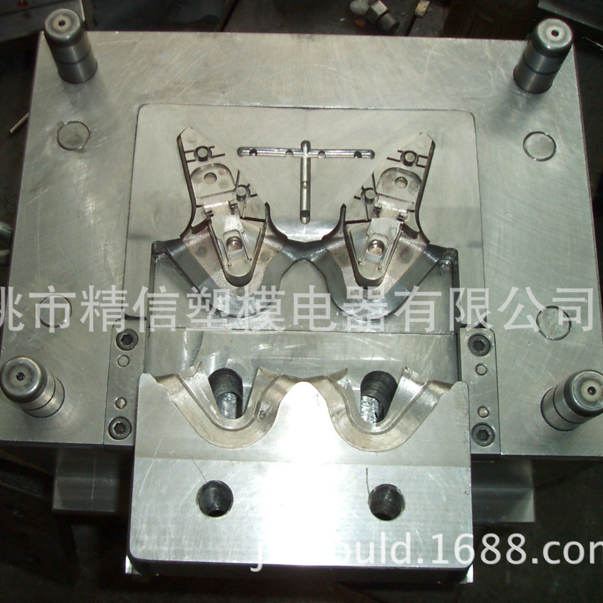 余姚厂家供应各种塑料模具汽车仪表家电注塑模具设计多腔型模具