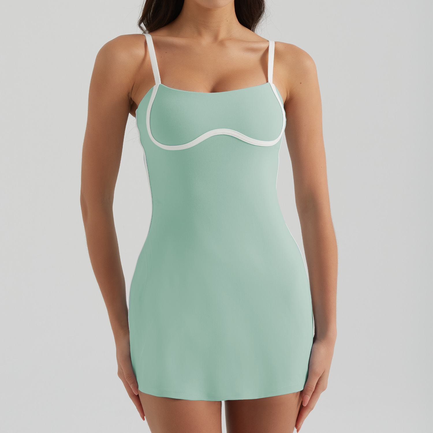 Desnudo transfronterizo color falso dos piezas ropa de yoga deportiva de mujeres camina desnudo base corren al aire libre falda de tenis de fitness