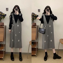 实拍 2025秋季新款韩版胖MM时尚重工减龄宽松针织连衣裙