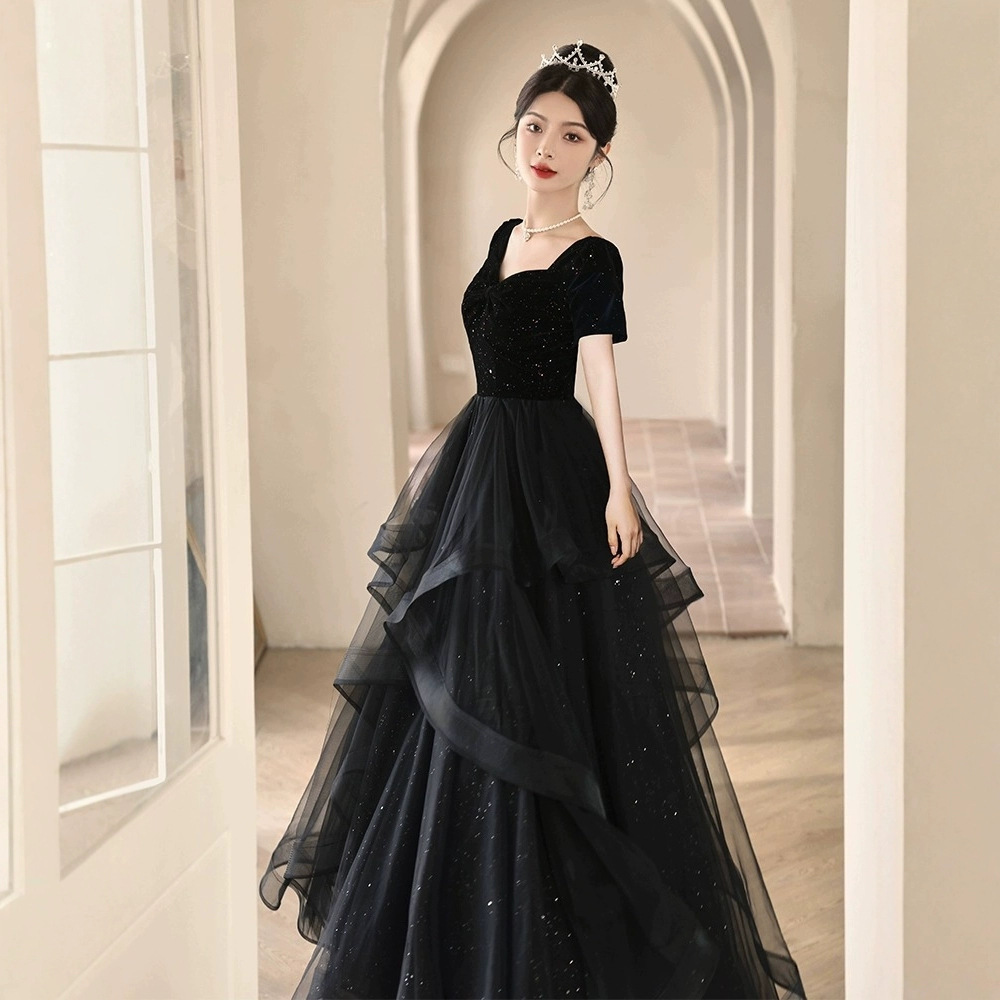 Black Banquet Evening Dress 2026 New High-End Light Luxury Niche Hostess Dress with a Sense of Sophistication for Adult Ceremonies in Spring and Winter