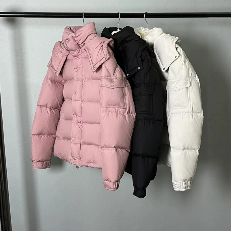 M brand matte Maya white duck down jacket, unisex hooded puffer coat for winter M brand matte Maya white duck down jacket, unisex hooded puffer coat for winter