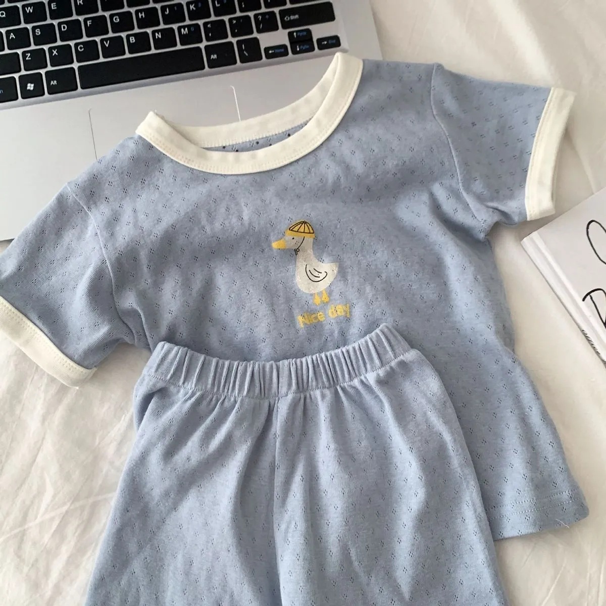 Summer New Style Breathable Breathing Cotton Short-Sleeved Shorts for Boys and Girls, Home Clothes Set, Baby Air-Conditioned Clothes Two-Piece Set, Trendy