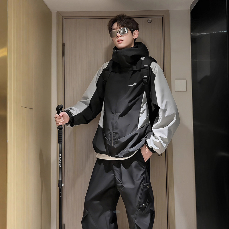 Reversible American-Style Waterproof Jacket Set for Men, Autumn Functional Outdoor Hiking Jacket and Cargo Pants