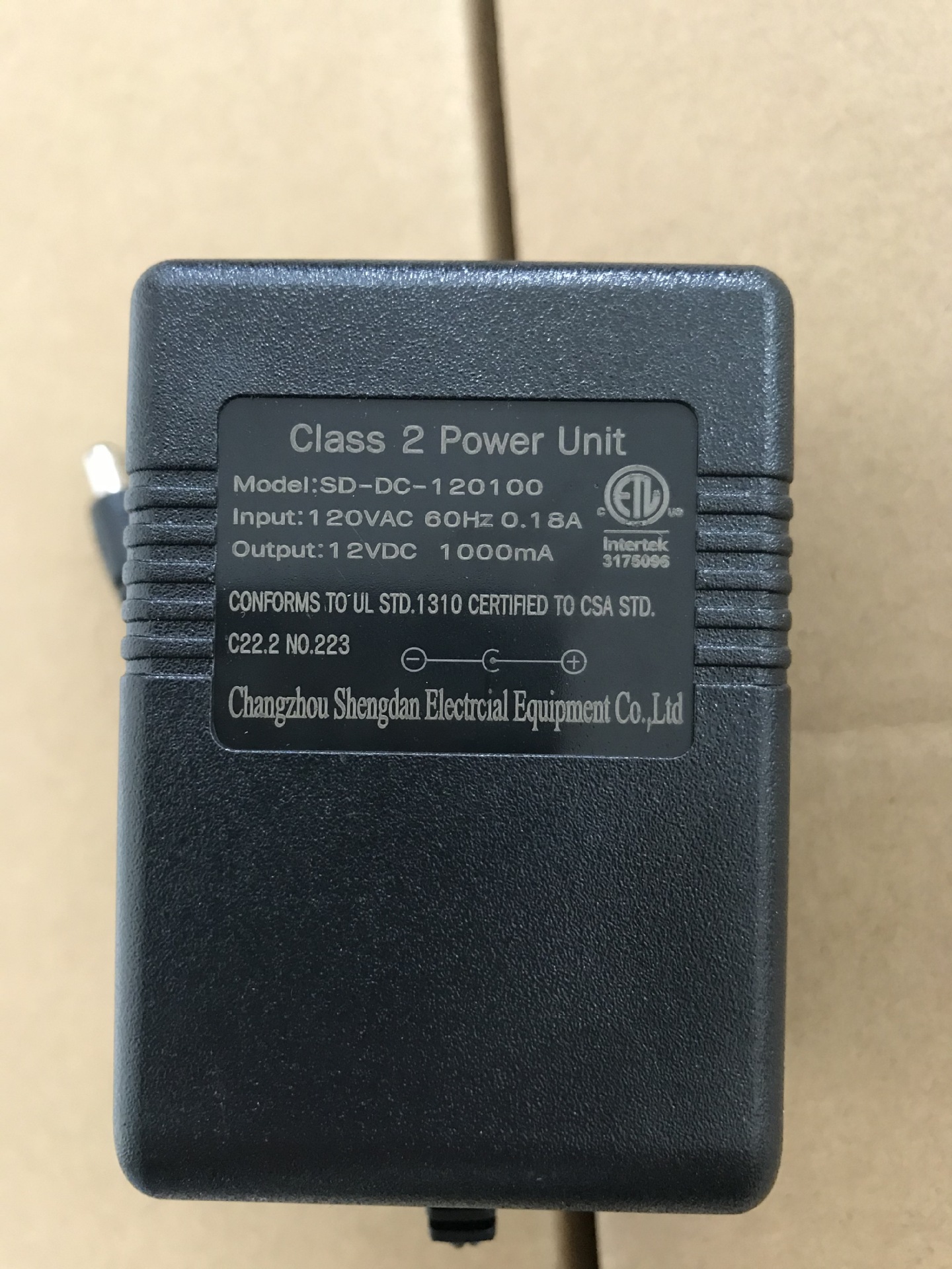 厂家销售美规铁芯12V电源适配器230-240VAC充电器 量大从优