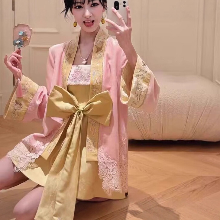 Tao Yuan Chuang Sweetheart Tea Party New Chinese Style Spring and Autumn Embroidered Rayon Jacket Tang Suit Top for Women Wholesale