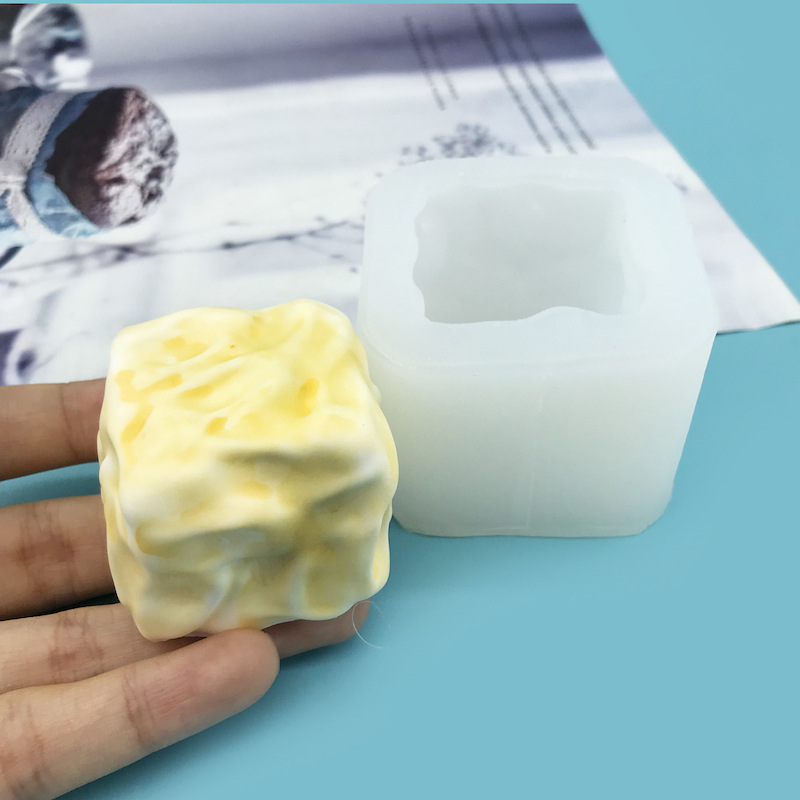 Small square milk shell silicone pinch mold food grade hand-turn…