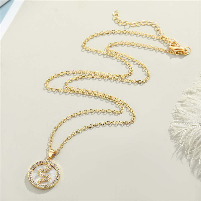 Fashion round point diamond star devil eye snake pendant necklace