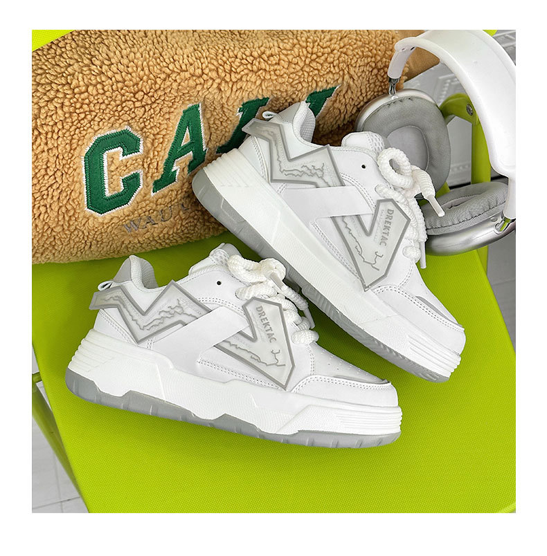 Nuove scarpe da ginnastica alla moda per coppie con pane a vita alta con suola spessa Scarpe da corsa casual per studenti di minoranza cinese-chic_voghion.com