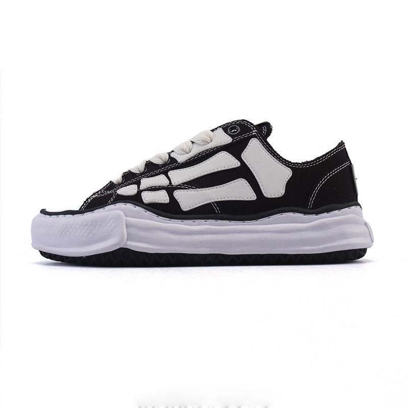 Explosiones transfronterizas MMY disuelven zapatos de hueso, zapatos de skate de suela gruesa, TK explosiones de pareja universal