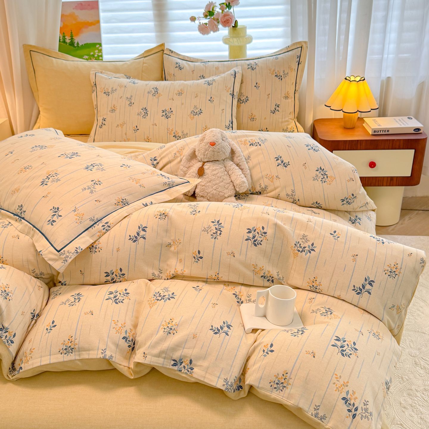 2025 nuevo algodón grueso molido cama de cuatro piezas de sábanas de algodón cama de tres piezas de estilo de cama de alta calidad