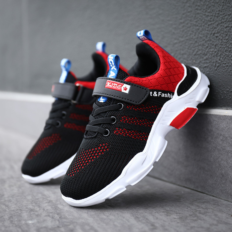 Men's Flying Knitted Sneakers Image 1